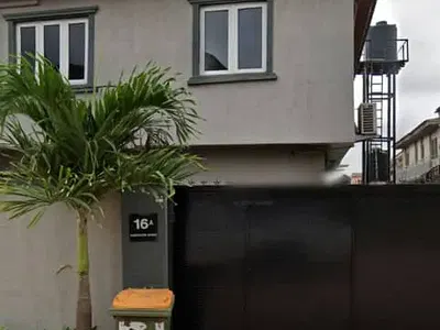 5 Bedroom Detached Duplex — Magodo, Lagos