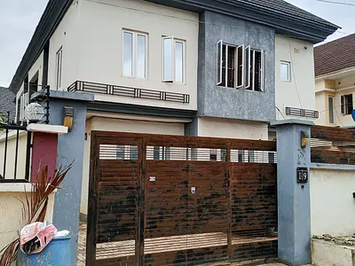 3 Bedroom Semi-Detached Duplex — Proff. Olulonge Street, a3 Estate, Ibadan, Oyo