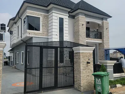 A Beautifully Finished 4 Bedroom Detached Duplex with 2 Units BQ — Lugbe District, Abuja