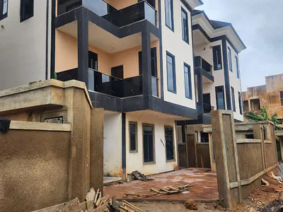 7 Bedroom Detached Duplex with BQ — Magodo, Magodo, Lagos