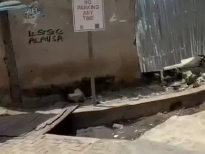Commercial Land on Tarred Road — Off Aborishade Street by Lawaanson Bus Stop, Surulere, Lagos