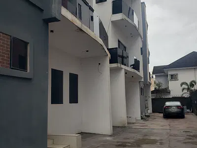 4 Bedroom Semi Detached Duplex — Ologolo, Lekki, Lagos