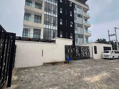 Spacious 2 Bedroom Apartment with Swimming Pool — Ikate, Lekki, Lagos