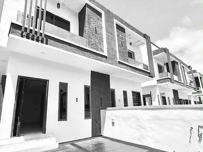 Spacious 4 Bedroom Semi-Detached Duplex — Lekki, Lagos