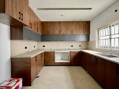 Luxury 5 Bedrooms Terraced Duplex — Jahi Gilmor, Jahi, Abuja