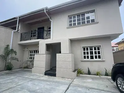 2 Units of Newly Renovated 3-Bedroom Flats — Off Adebayo Doherty STR, Lekki Phase 1, Lekki, Lagos