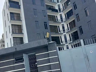 Serviced 3 Bedroom En-Suite Flat with 1 Room BQ — Lekki, Lagos