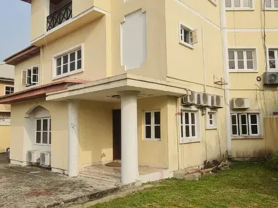 5 Bedroom Semi-Detached Duplex, BQ Commercial or Residential Use — Off Admiralty Way, Lekki Phase 1, Lekki, Lagos