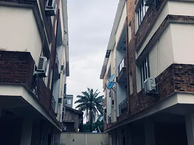 3 Bedroom Flat — Off Bourdilon Road, Old Ikoyi, Ikoyi, Lagos