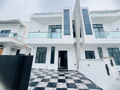 4 Bedroom Detached Duplex with BQ — Lekki, Lagos