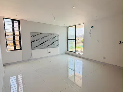 A Fully Serviced 1 Bedroom Apartment — Ologolo, Lekki, Lagos