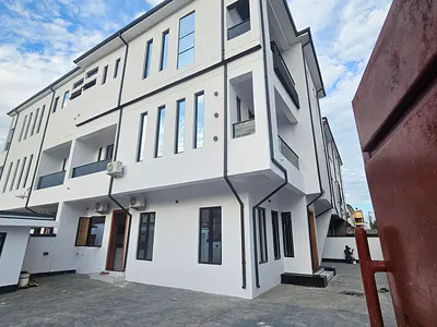 Brand-New and Luxurious Six (6) Bedroom Semi-Detached Duplex with BQ — Ikeja GRA, Ikeja, Lagos