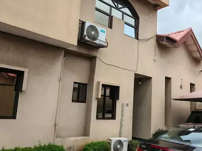 5-Bedroom Fully Detached House with Guest Chalet, Cinema & Roof Sitting — Ikeja, Lagos