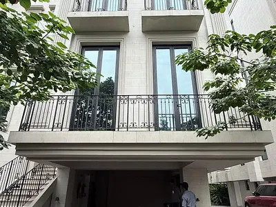 5 Bedroom Detached House — Ikoyi, Lagos