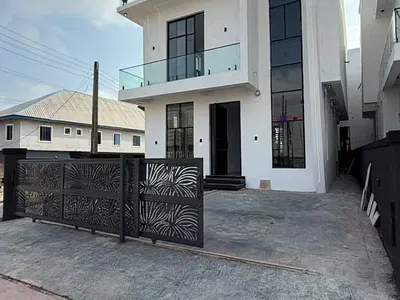 4 Bedroom Detached Duplex — Lekki, Lagos