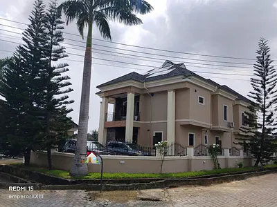 6 Bedroom Mansion Sitting on 900SQM Land in an Exclusive Estate — Ajah, Lagos