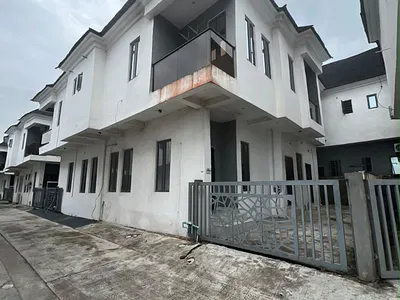 Lovely 3 Bedroom Semi-Detached Duplex + BQ — Lekki, Lagos