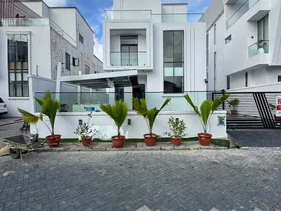 5 Bedroom Fully Detached Duplex — Osapa, Lekki, Lagos