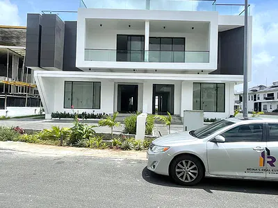 5 Bedroom House with Cinema and Swimming Pool — Cowrie Creek, Ikate, Lekki, Lagos