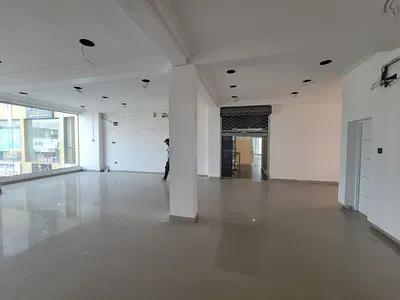 Show Room Office Space — Ademola Adetokunbo Crescent, Wuse, Abuja