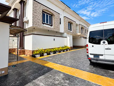 5 Bedroom Terraced Duplex — Lekki, Lagos