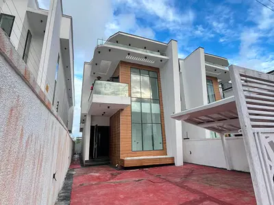 5 Bedroom Detached Duplex — Ajah, Lagos