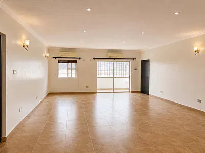Service 3 Bedroom Flat / Apartment with BQ — Ikoyi, Lagos