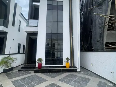 Beautiful 5 Bedroom Detached Duplex with BQ — Lekki, Lagos
