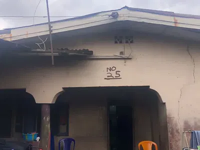 Demolishable Property — Ijeshatedo, Surulere, Surulere, Lagos