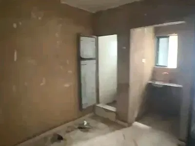 Self Contain Room Flat — Abiodun Street, Shomolu, Lagos