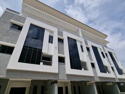 Newly Built 4 Bedroom Terrace Duplex with BQ and Lounge — Lekki Phase 1, Lekki, Lagos
