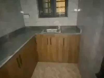 3 Bedroom Upstairs Flat — Off Pedro Road, Shomolu, Lagos