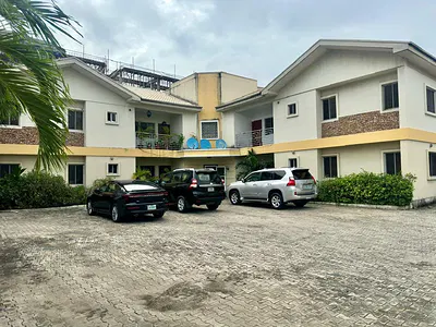 Modern 3 Bedroom Spacious Service Apartment Available — Lekki Phase 1, Lekki, Lagos