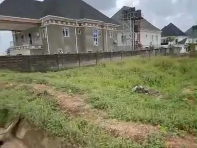 5 Bedroom Detached Duplex