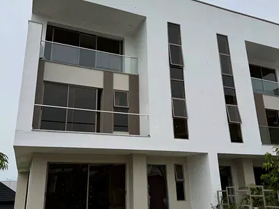 Newly Constructed 4 Bedroom Semi-Detached Duplex 1 Room Boys' Quarte — Guzape District, Abuja