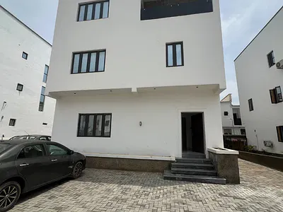 5 Bedroom Detached Duplex with BQ — Mabushi, Abuja