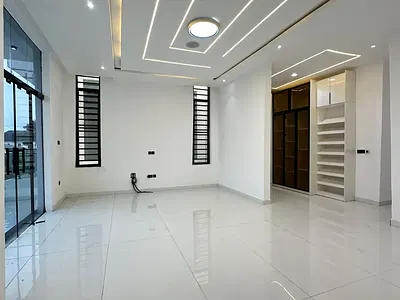 5 Bedroom Fully Detached Duplex — Lekki, Lagos