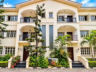 Pent Floor 4 Bedroom Apartment with 2BQ Constant Electricity — Off Ligali Ayorinde, Victoria Island, Victoria Island (VI), Lagos