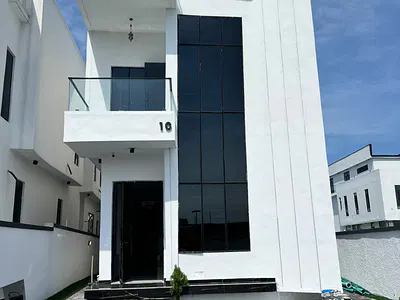 5 Bedroom Detached House with Pool & BQ in a Secure Estate — Lekki, Lagos