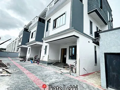 4 Bedroom Terraced Duplex — Lekki, Lagos