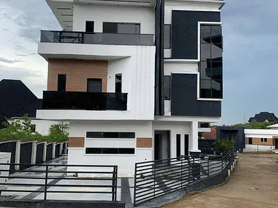 Luxury 5 Bedroom Detached Duplex + Elevator+bq — Asokoro District, Abuja