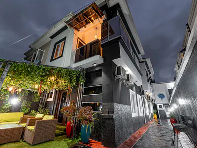 4 Bedroom Duplex Self Compound — Ogun Street Off Mercy Eneli Street, Surulere, Lagos