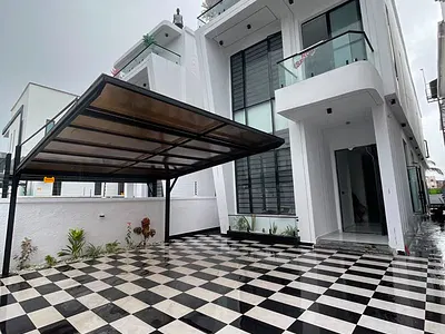 Topnotch Finished 5 Bedroom Fully Detached Duplex with BQ and Swimming — Ajah, Lagos