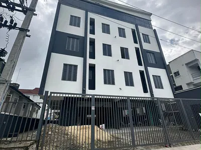 2 Bedroom Apartment with Elevator and Swimming Pool — Lekki, Lagos
