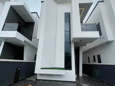 Exquisitely Built 5 Bedroom Detached Duplex with BQ and Swimming Pool — Ajah, Lagos
