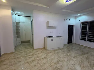 Standard Single Room in a Duplex with Fitted Kitchen (Master) — Royal Pine Estate Orchid Road Lekki Lagos, Lekki, Lagos