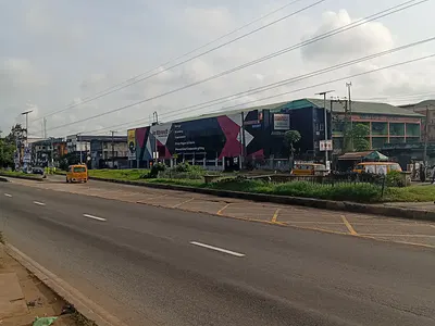 Prime Commercial Property a 7 Plots of Land — Aladie, Facing Ikorodu Road, Onipanu, Shomolu, Lagos
