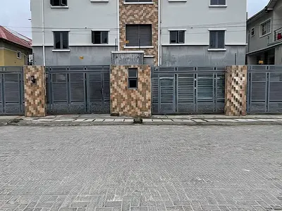 Well Maintained 2 Bedroom Apartment — Ikate, Lekki, Lagos