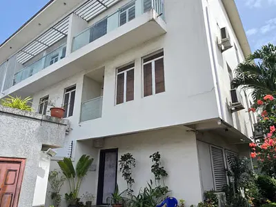 Well Furnished & Spacious 4 Bedroom Semi Detached with 2BQ — Lekki Phase 1, Lekki, Lagos