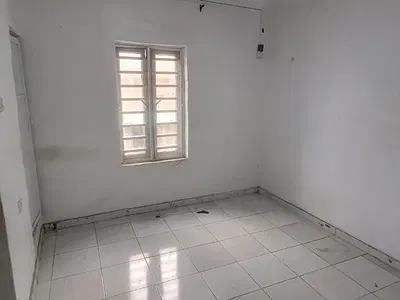 A Lovely and Nice Good Mini Flat in with Easy Access — Apapa Road, Costain, Yaba, Lagos